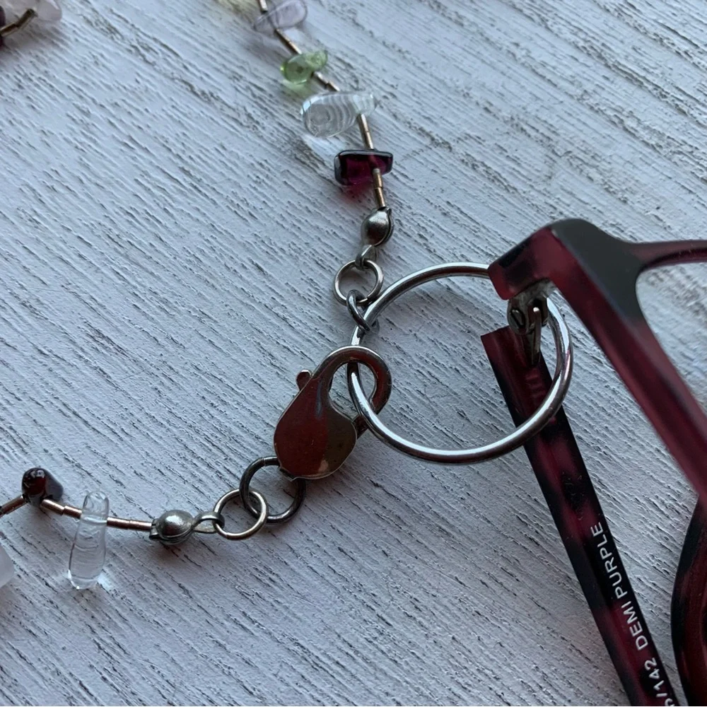 Eyeglass Necklace with Multicolor Beads and Front Clasp